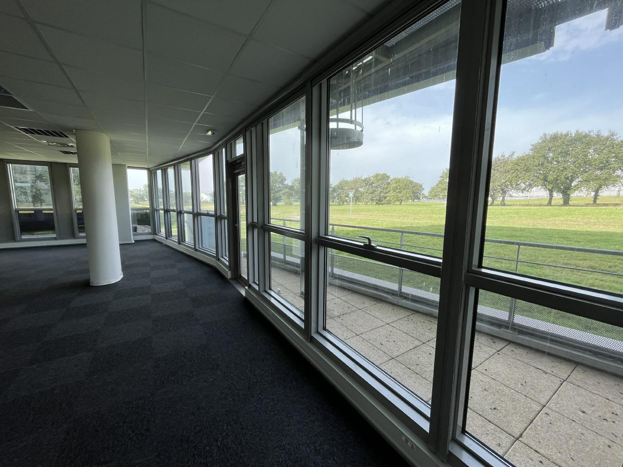 Bureau Saint-Herblain 926m² Location bureau Saint-Herblain Loire-Atlantique OLBUR2112429 2